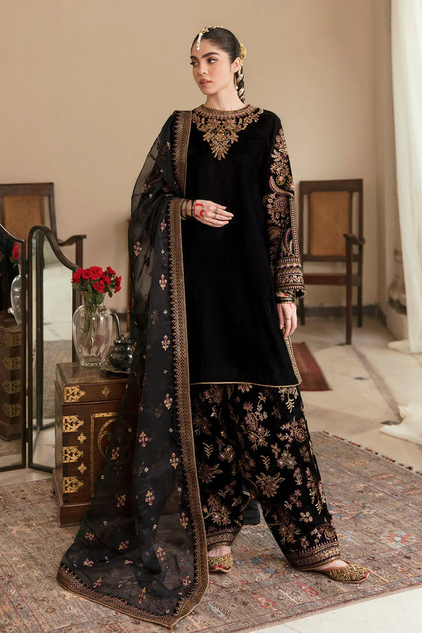 Glamorous Black Velvet Suit Set : Stunning Embroidery work