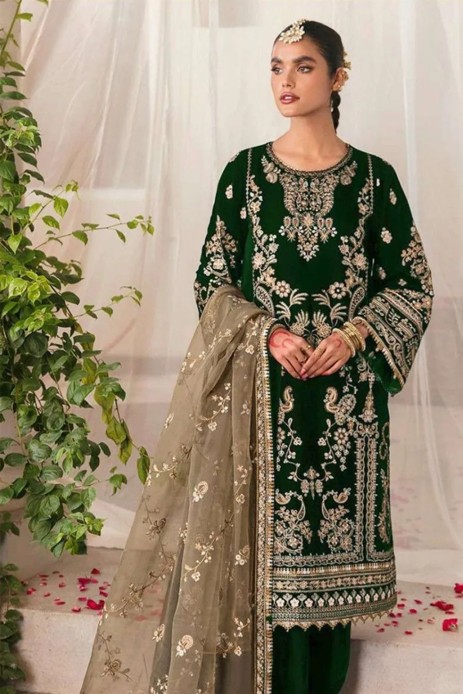 Green Velvet Salwar Suit For Wedding