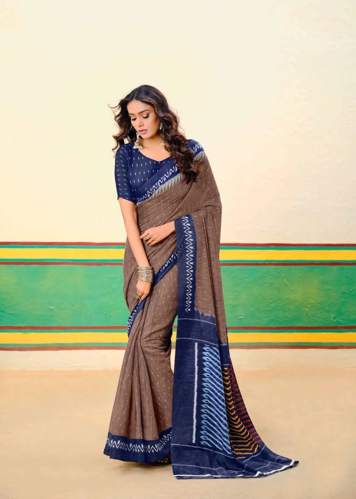 Ikkat Print Mulmul Cotton Saree