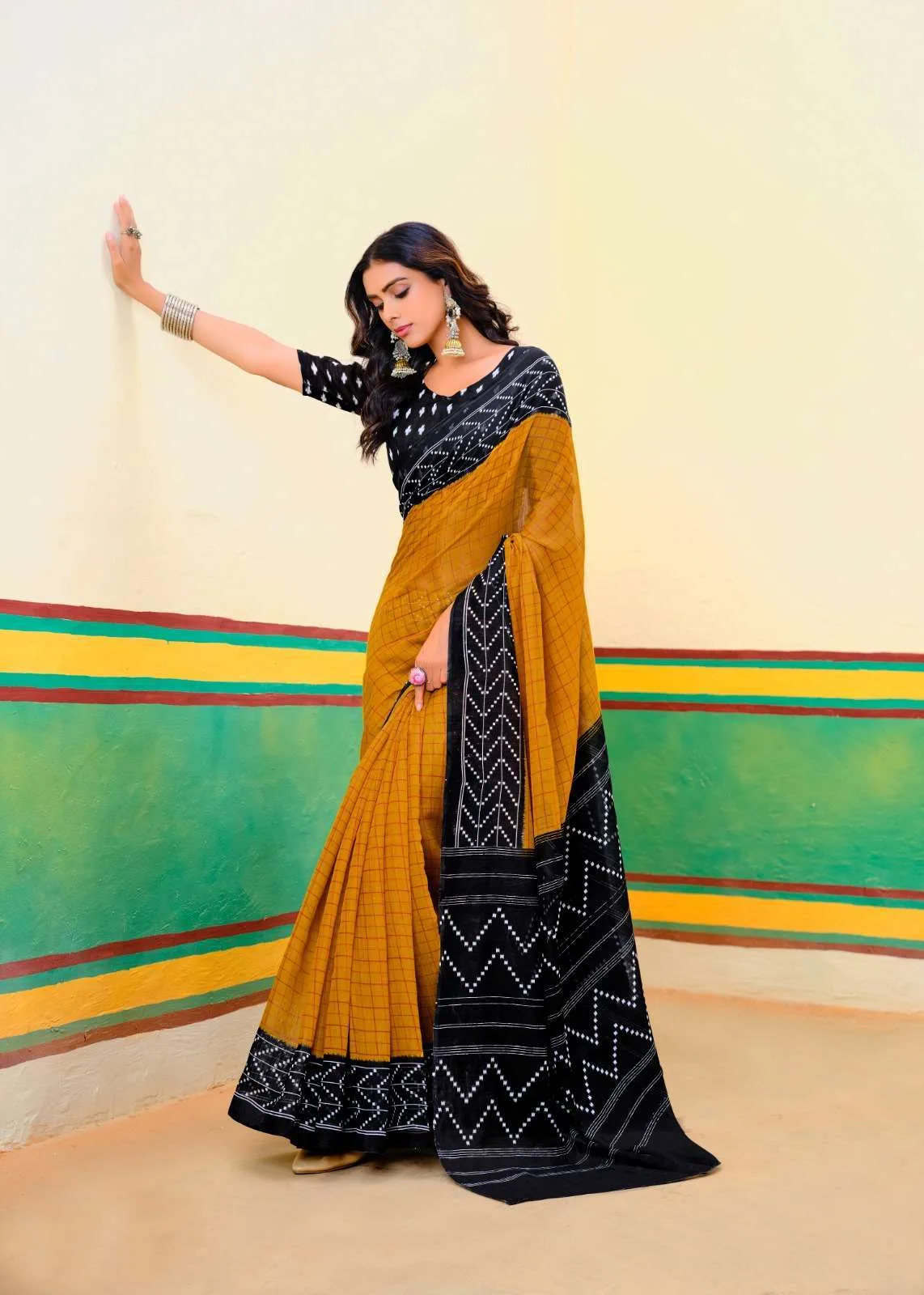 Best Mulmul Cotton Ikkat Print Sarees