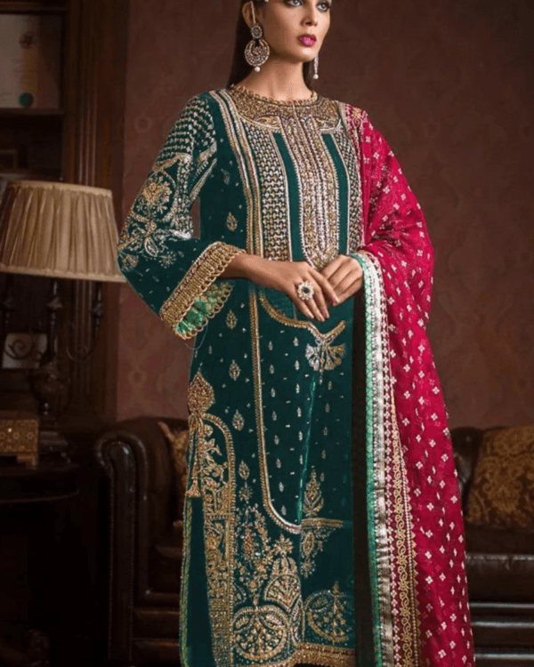 Green Velvet Salwar Suit Set For Wedding