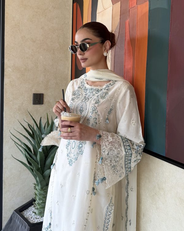 Off White Pakistani Suit for Ladies – Designer Party Wear